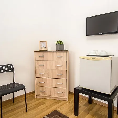 Galgavoelgye Munkasszallo Hostel